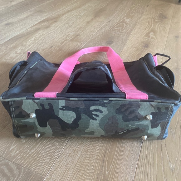 Roxy Duffle Tote Carryall - Picture 2 of 10